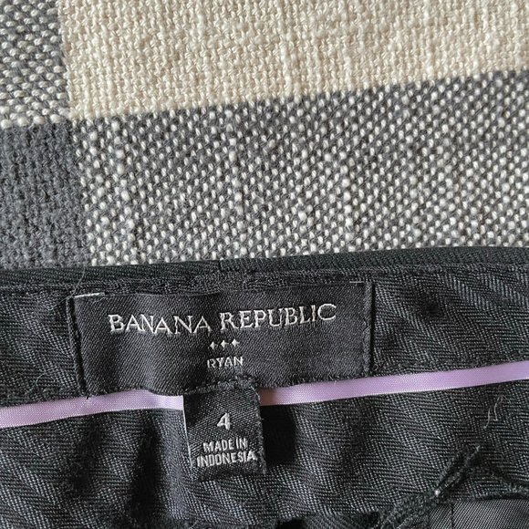 Banana Republic Black Ryan Pants, Size 4 - Picture 6 of 6